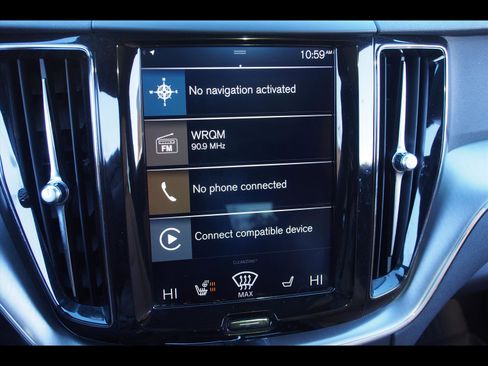 Used 2019 Volvo XC60 T6 Momentum w/ Premium Package image 28