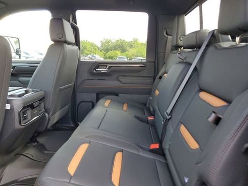 New 2026 GMC Sierra 2500 AT4 w/ AT4 Premium Plus Package AWD/4WD image 12