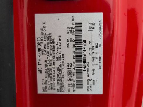 Certified 2020 Ford Mustang Premium RWD image 39