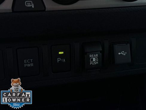 Used 2021 Toyota Tacoma SR5 AWD/4WD image 20