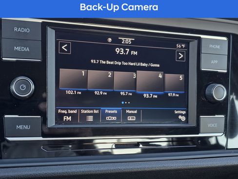 Used 2022 Volkswagen Jetta Sport image 20