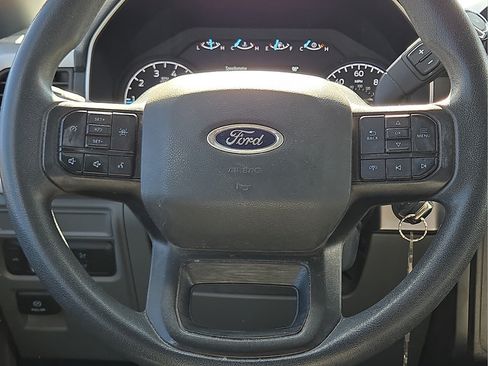 Used 2022 Ford F150 XL w/ Equipment Group 101A High RWD image 10