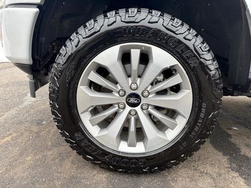 Used 2018 Ford F150 XL w/ Equipment Group 101A Mid image 17