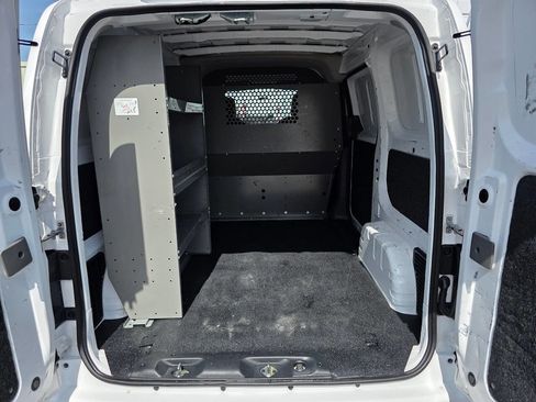 Used 2019 Nissan NV200 SV w/ Navigation Package image 13