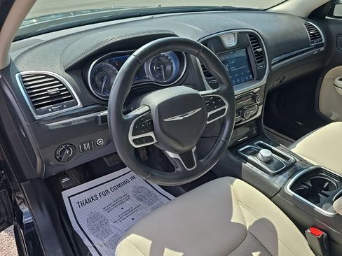 Used 2018 Chrysler 300 Touring w/ Sport Appearance Package image 14