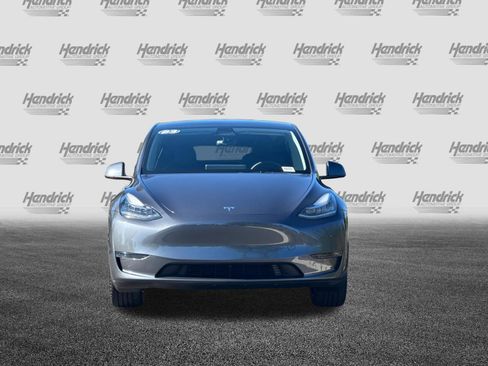 Used 2023 Tesla Model Y Long Range AWD/4WD image 10