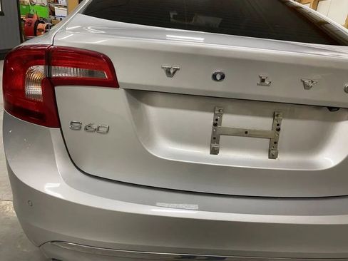 Used 2018 Volvo S60 T5 Inscription image 7