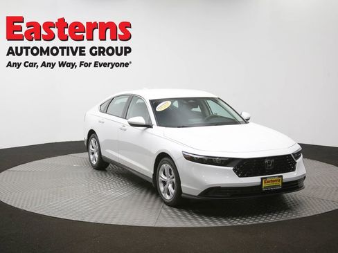 Used 2025 Honda Accord LX image 51