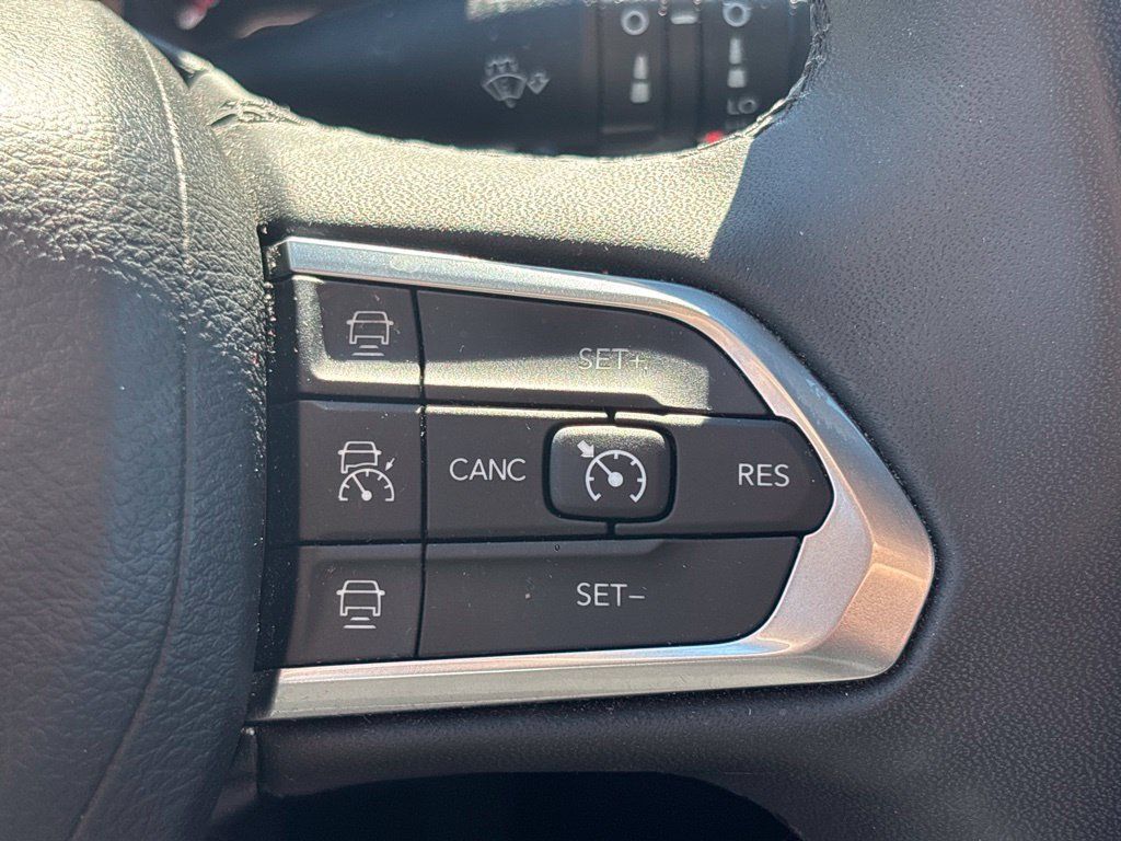 Used 2024 Jeep Compass Limited AWD/4WD image 22