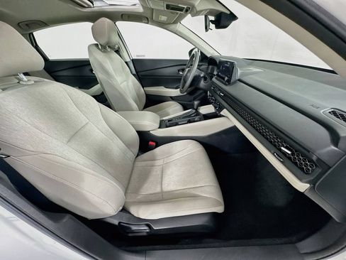 Used 2023 Honda Accord EX image 36