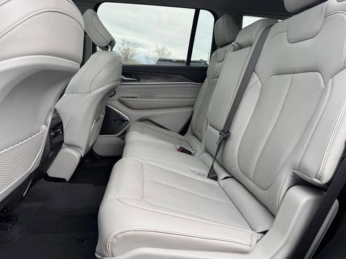 Used 2021 Jeep Grand Cherokee L Overland AWD/4WD image 13