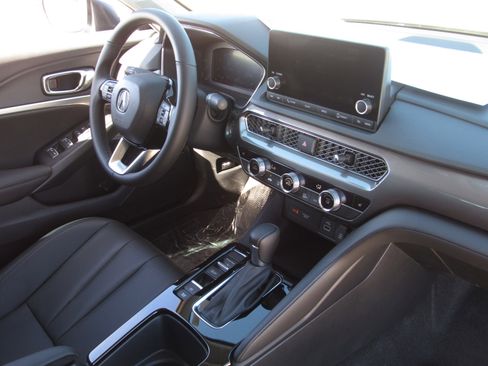 Certified 2025 Acura Integra image 10