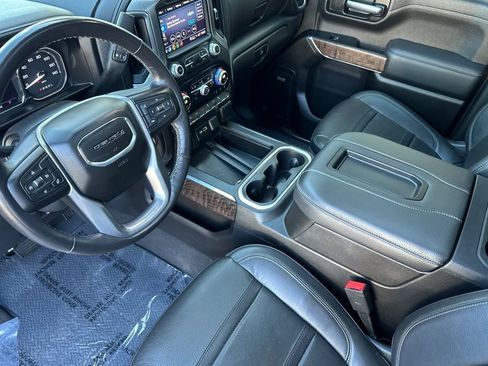 Used 2021 GMC Sierra 1500 Denali AWD/4WD image 10