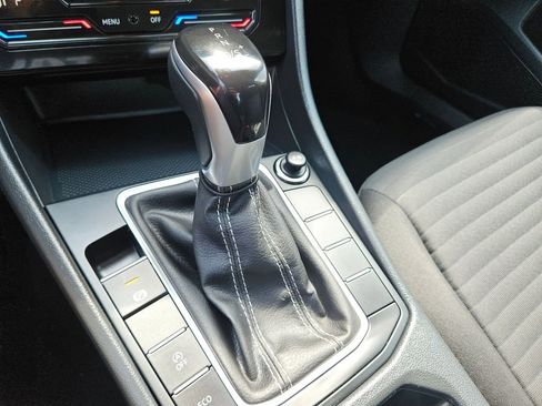 Used 2025 Volkswagen Jetta S FWD image 29
