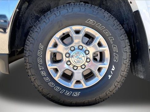 Used 2022 RAM 2500 Laramie AWD/4WD image 34