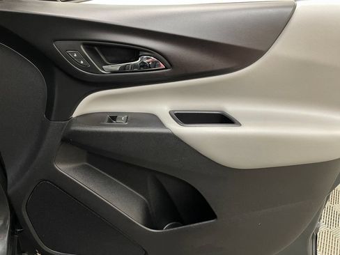 Certified 2019 Chevrolet Equinox LT FWD image 39