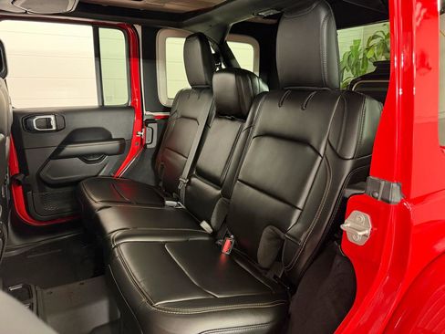 Used 2024 Jeep Wrangler Unlimited Rubicon 392 AWD/4WD image 34