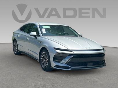 New 2025 Hyundai Sonata SEL