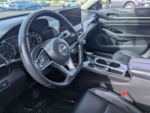 Certified 2025 Nissan Altima 2.5 SR w/ SR Premium Package image 18