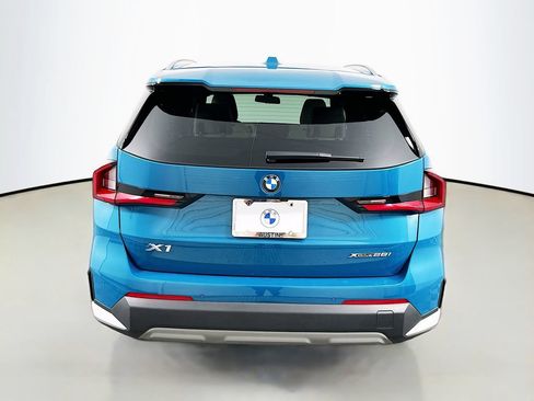 Used 2023 BMW X1 xDrive28i w/ Convenience Package AWD/4WD image 6
