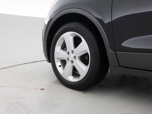 Used 2016 Buick Encore Convenience FWD image 17