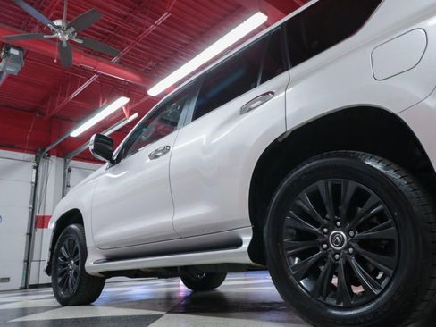 Used 2023 Lexus GX 460 Luxury w/ Sport Design Package image 42