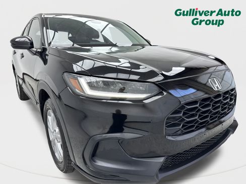 Used 2023 Honda HR-V LX image 13