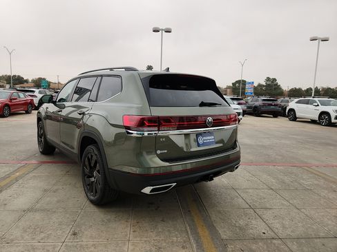 New 2026 Volkswagen Atlas SE image 5