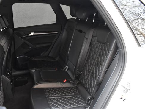 Used 2020 Audi SQ5 Premium Plus w/ Premium Plus Package AWD/4WD image 18