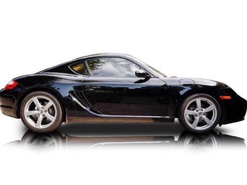 Used 2008 Porsche Cayman RWD image 2