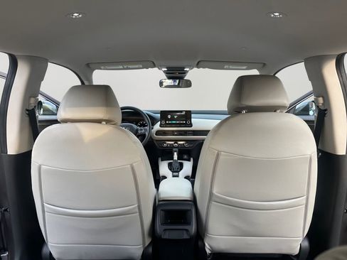 Used 2024 Honda HR-V LX image 28