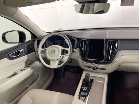 Certified 2024 Volvo XC60 T8 Plus w/ Protection Package AWD/4WD image 37