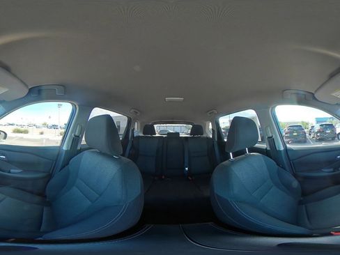 Used 2025 Nissan Rogue SV FWD image 43