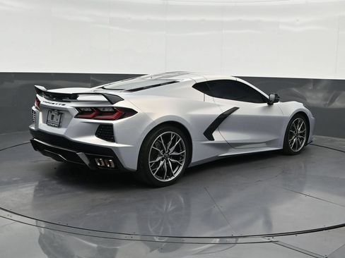 Used 2024 Chevrolet Corvette Stingray Coupe w/ Z51 Performance Package RWD image 5