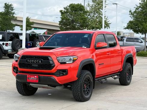 Used 2023 Toyota Tacoma TRD Pro AWD/4WD image 8