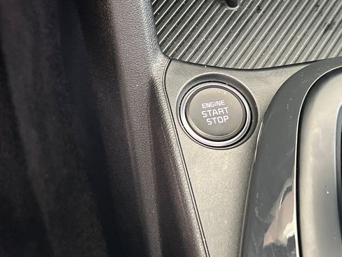 Used 2025 Kia K4 EX image 23