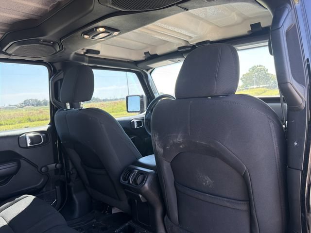 Used 2021 Jeep Gladiator Sport AWD/4WD image 16