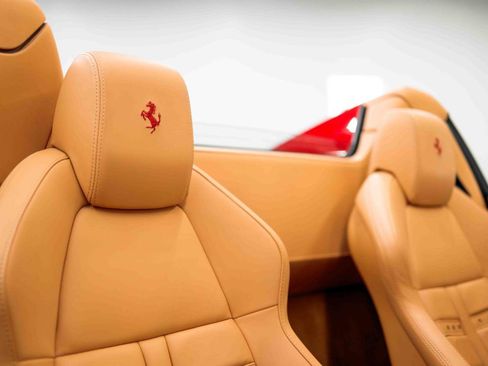 Used 2013 Ferrari 458 Spider RWD image 53