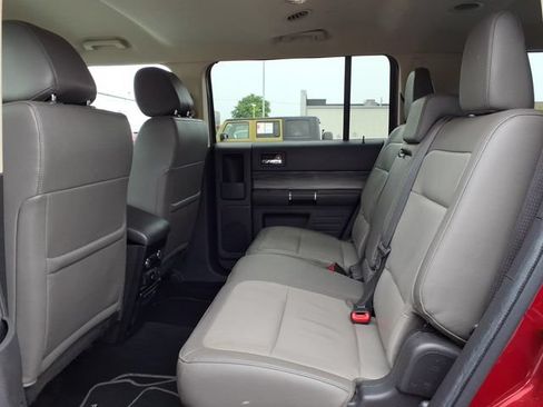 Used 2019 Ford Flex SEL w/ Equipment Group 202A FWD image 7