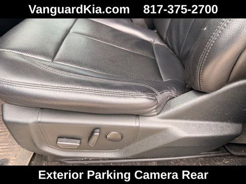 Used 2020 Ford Expedition XLT w/ Equipment Group 202A RWD image 15