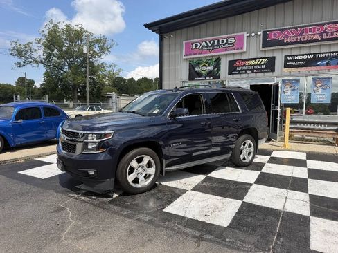 Used 2017 Chevrolet Tahoe LT AWD/4WD image 2