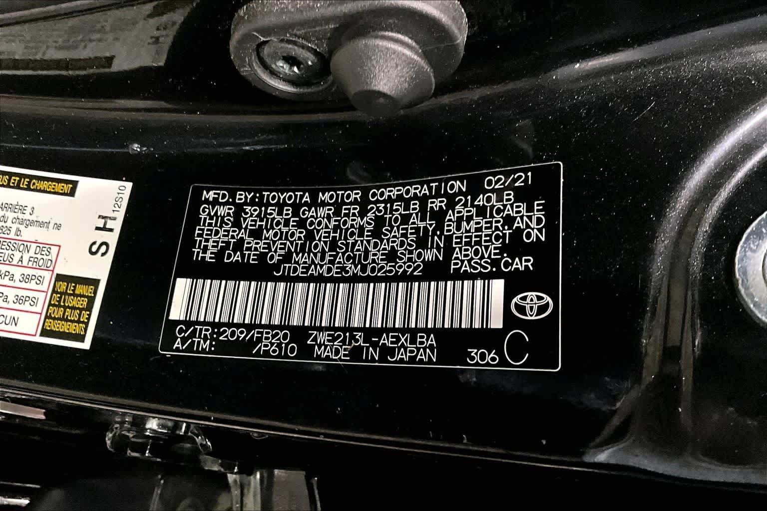 Used 2021 Toyota Corolla LE w/ Carpet Mat Package (TMS) FWD image 33