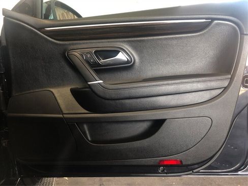 Used 2017 Volkswagen CC Sport image 17