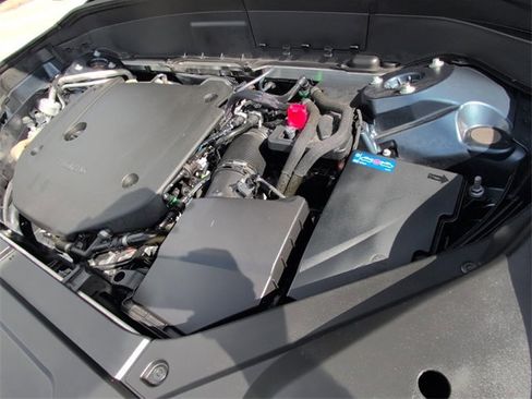 Certified 2023 Volvo XC90 B6 Core image 19