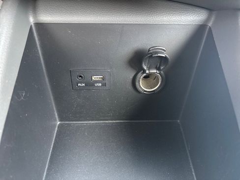 Used 2018 Kia Forte LX image 33