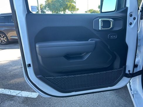 New 2026 Jeep Wrangler Sport image 33