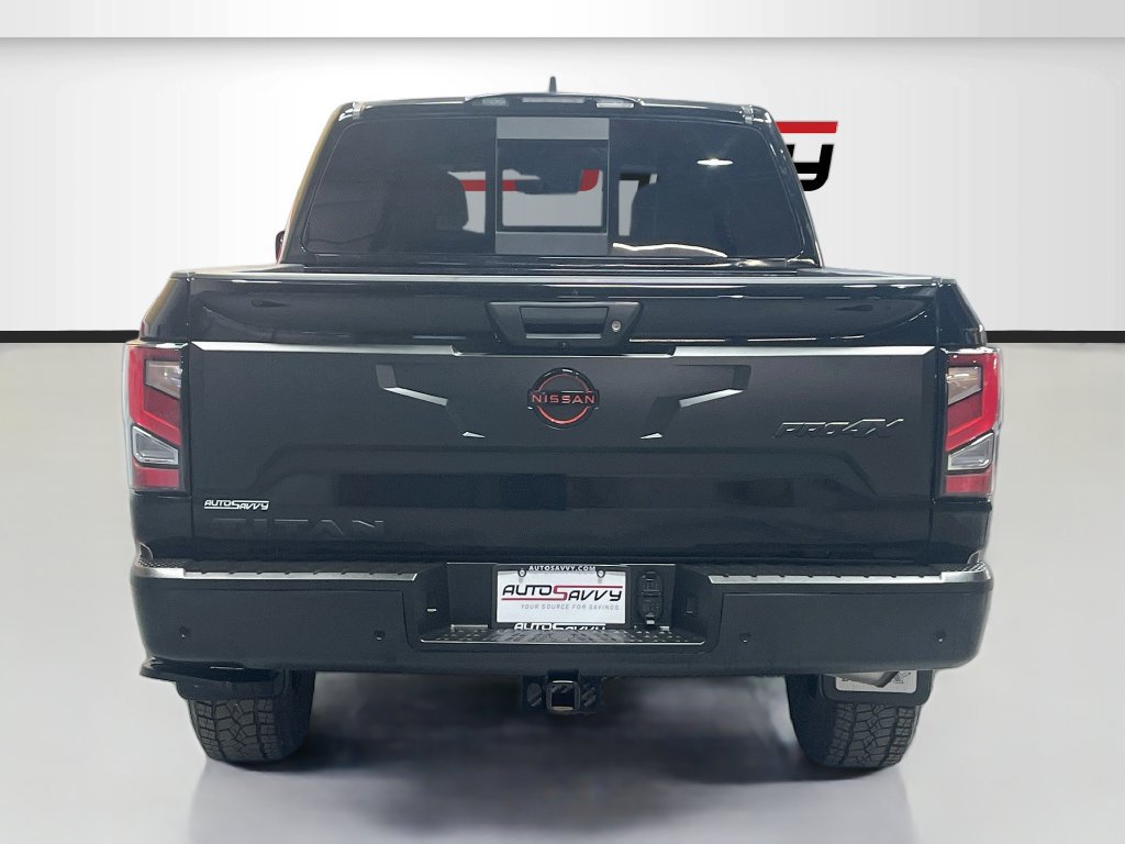 Used 2024 Nissan Titan PRO-4X w/ Pro-4x Convenience Package AWD/4WD image 6