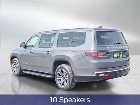 Used 2024 Jeep Wagoneer L Series II AWD/4WD image 4