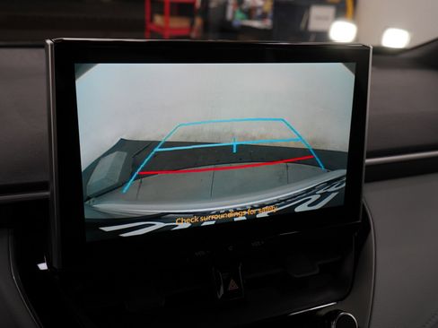 Used 2025 Toyota Corolla SE FWD image 20