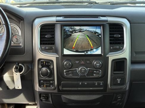 Used 2018 RAM 1500 Big Horn image 14